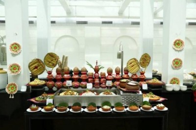 180-yr cuisine of 2 'Banglas' introduced on platter during Durgapuja days 