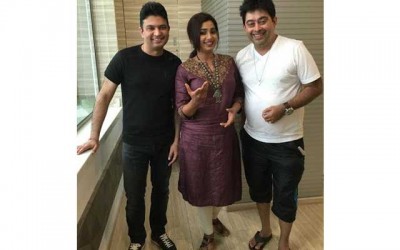 Shreya Ghoshal sings her first ever Durga Puja song for Bhushan Kumar