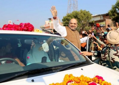 Amit Shah appreciates Suresh Prabhu's Railway Budget