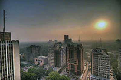 Pollution to cripple NCR economy; Golden triangle tourism to be hit: ASSOCHAM