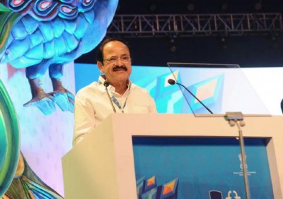 Cinema should focus on 2Râ€™s- Reason & Reality: Venkaiah Naidu 