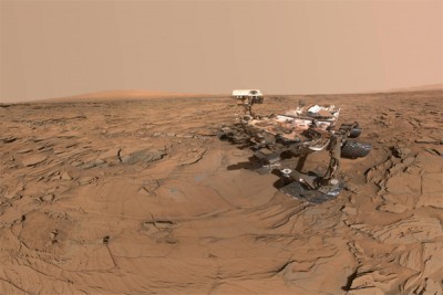 NASA weighs use of Rover to image potential Mars water sites
