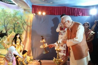 Bengal Guv criticizes Mamata Banerjee's statement on army exercise