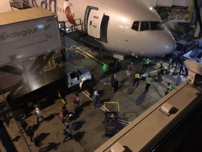 Panic in Los Angeles airport over unconfirmed active shooter