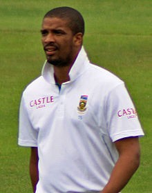 Sussex signs Vernon Philander as overseas player
