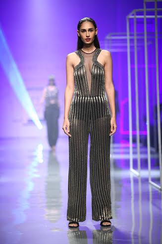 Amazon India Fashion Week: Athiya sashays down ramp for Jaya Rathore