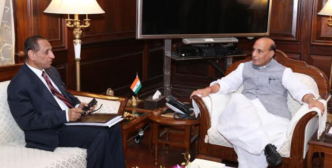 The Governor of Andhra Pradesh and Telangana,E.S.L. Narasimhan calling on the Union Home Minister