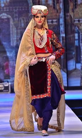 INIFD hosts fashion show in Kolkata 