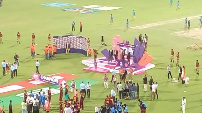 West Indies beat England to regain ICC World T20 title  