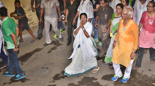 Kolkata: Mamata Banerjee participates in rally