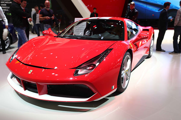 Paris Motor Show captures hearts