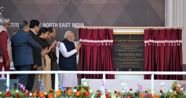  Narendra Modi visiting the organic product exhibition, in Gangtok
