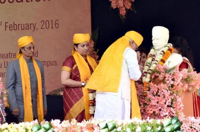 Narendra Modi at Shri Guru Ravidas Janmsthan Mandir