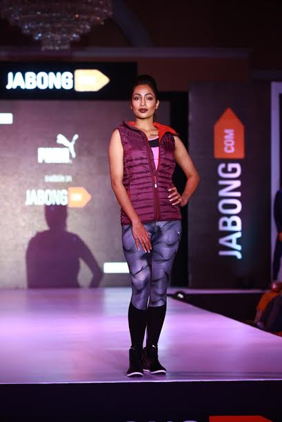 Kolkata: Rituparna Sengupta glams up Jabong Fashion Show