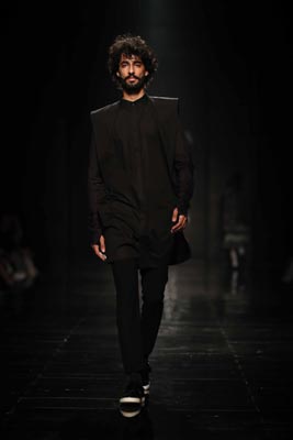 Rajesh Pratap Singh's collection catches attention at Amazon India Fashion Week