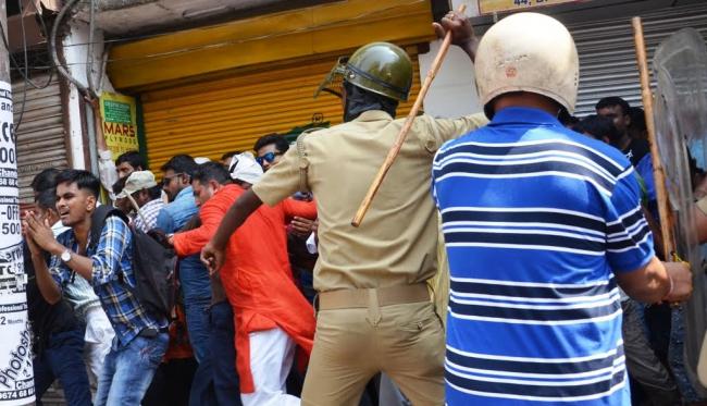 BJP activists clash with Kolkata police, march to Lalbazar turns violent 