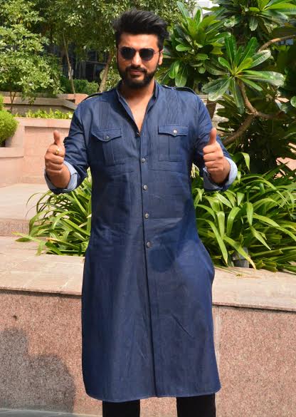 Shraddha Kapoor, Arjun Kapoor visit Kolkata, promote Half Girlfriend 