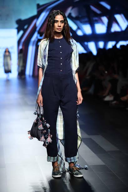 LFW: Models walk the ramp for designer Sayantan Sarkar 