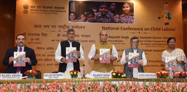 Rajnath Singh addressing at National Conference on Child Labour