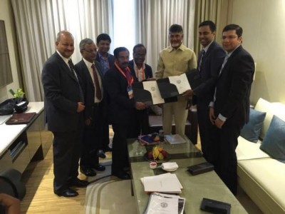 Andhra Pradesh signs MoUs with VISA, Thomson Reuters for fintech