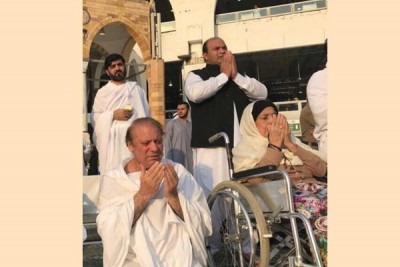 Pakistan court issues arrest warrant against Nawaz Sharif