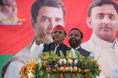 Akhilesh Yadav attacks UP CM Yogi Adityanath over age difference