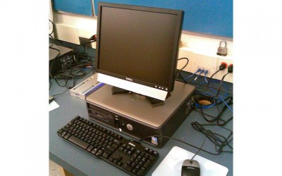 CWRU researchers find a chemical solution shrinks digital data storage