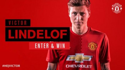 Manchester United signs Victor Lindelof