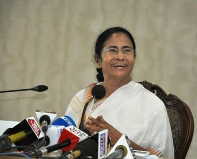 North Bengal: Mamata warns police officers against using pilot cars "unnecessarily"
