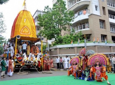 India celebrates Rath Yatra with grandeur 