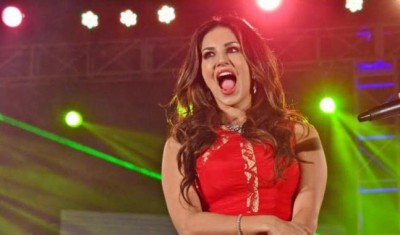 Sunny Leone to be Omung Kumarâ€™s dancing girl