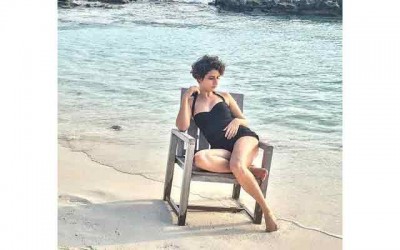 Fatima Sana Shaikh sizzles in black swimsuit, shares images on Instagram