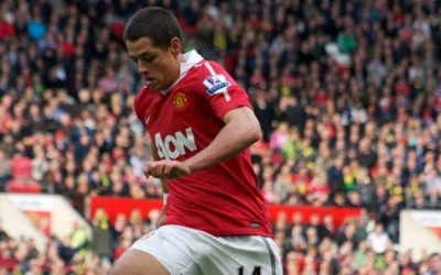 West Ham signs  Mexican striker Javier Hernandez