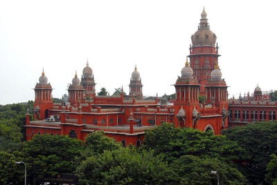 Madras High Court begins to hear plea of rebel AIADMK MLAs