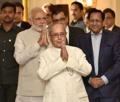 President Pranab Mukherjee wishes  Algeria on I-Day eve