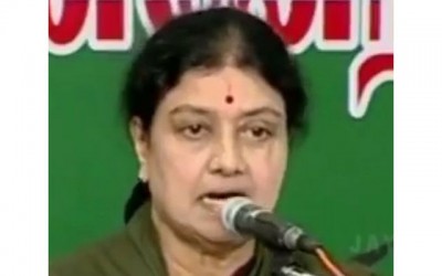 EPS-OPS camps sack Sasikala as general secretary of AIADMK