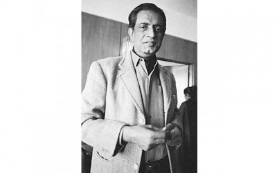 WB Guv recalls Rayâ€™s contribution to Indian cinema, inaugurates 7th convocation of SRFTI