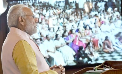 About 700 Maoists surrendered after demonetisation: Modi