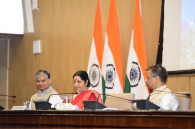 Sushma Swaraj attacks former Lok Sabha Speaker Meira Kumar with old video  