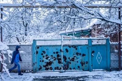 Deadly war weapons endanger lives of over 220,000 children in eastern Ukraine â€“ UNICEF