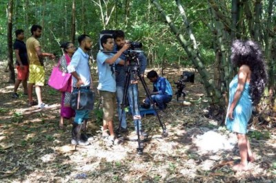 Bangladeshi filmmaker's new Indo-Bangla short film highlights plight of women  