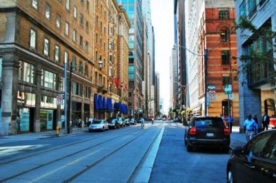 Series of explosions in hydro vault paralyses Toronto Downtown