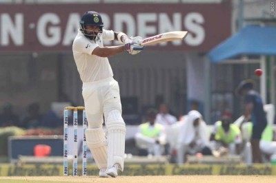 Kolkata Test: India 251/5 at lunch on Day 5, lead SL by 129 runs