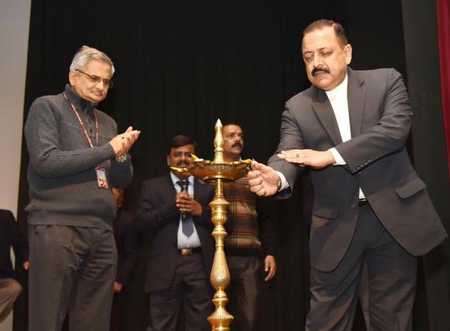  A delegation from American Federation of Muslims of Indian Origin led by Dr. A.S. Nakadar calling on the Vice President