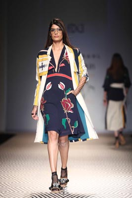Vineet Bahl displays collection at Amazon India Fashion Week