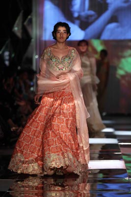 AIFW Grand Finale 5 Designer 
