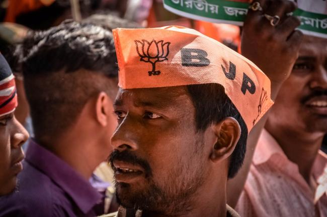 BJP holds protest march to Lalbazar, clashes with police