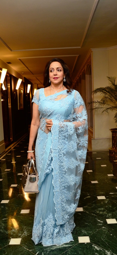 Hema Malini visits Kolkata to announce dance fest 'Synergy'