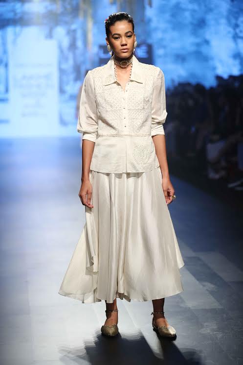 LFW day 4: Designer Tarun Tahiliani displays his collection