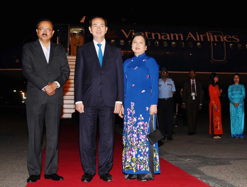 The President of  Vietnam  calls on Indian President,PM